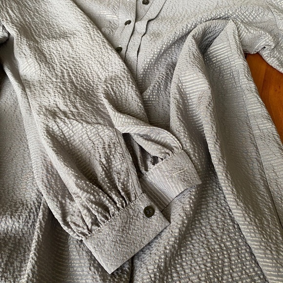 Banana Republic Summer Breeze Gauze Henley - Picture 10 of 11